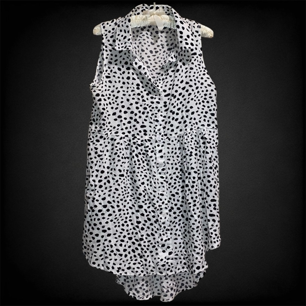 Solitaire Black and White Sleeveless Asymmetrical Dress
